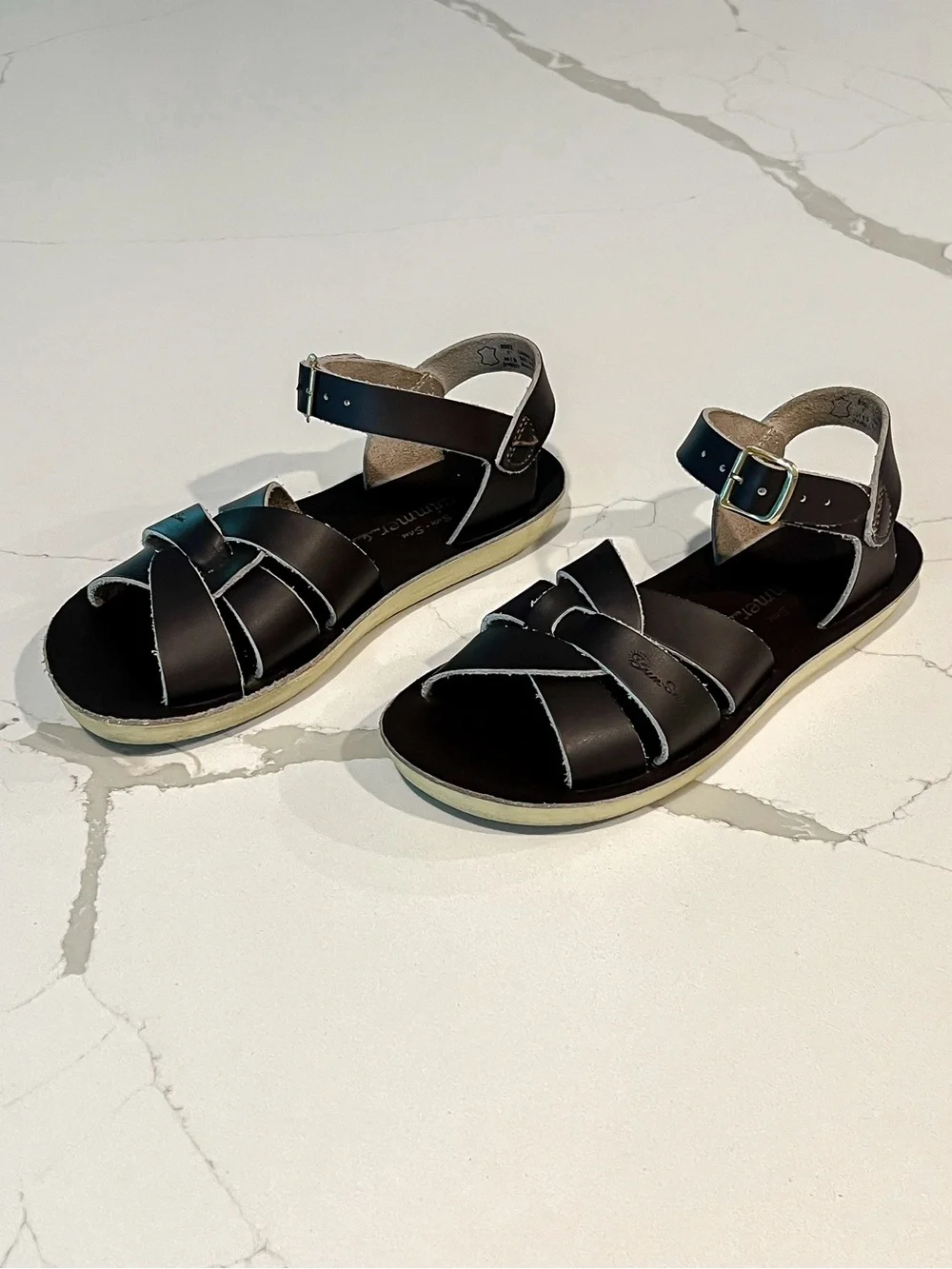 Saltwater Chocolate Brown Sun San Swimmer Sandals Little Kids Sz 1